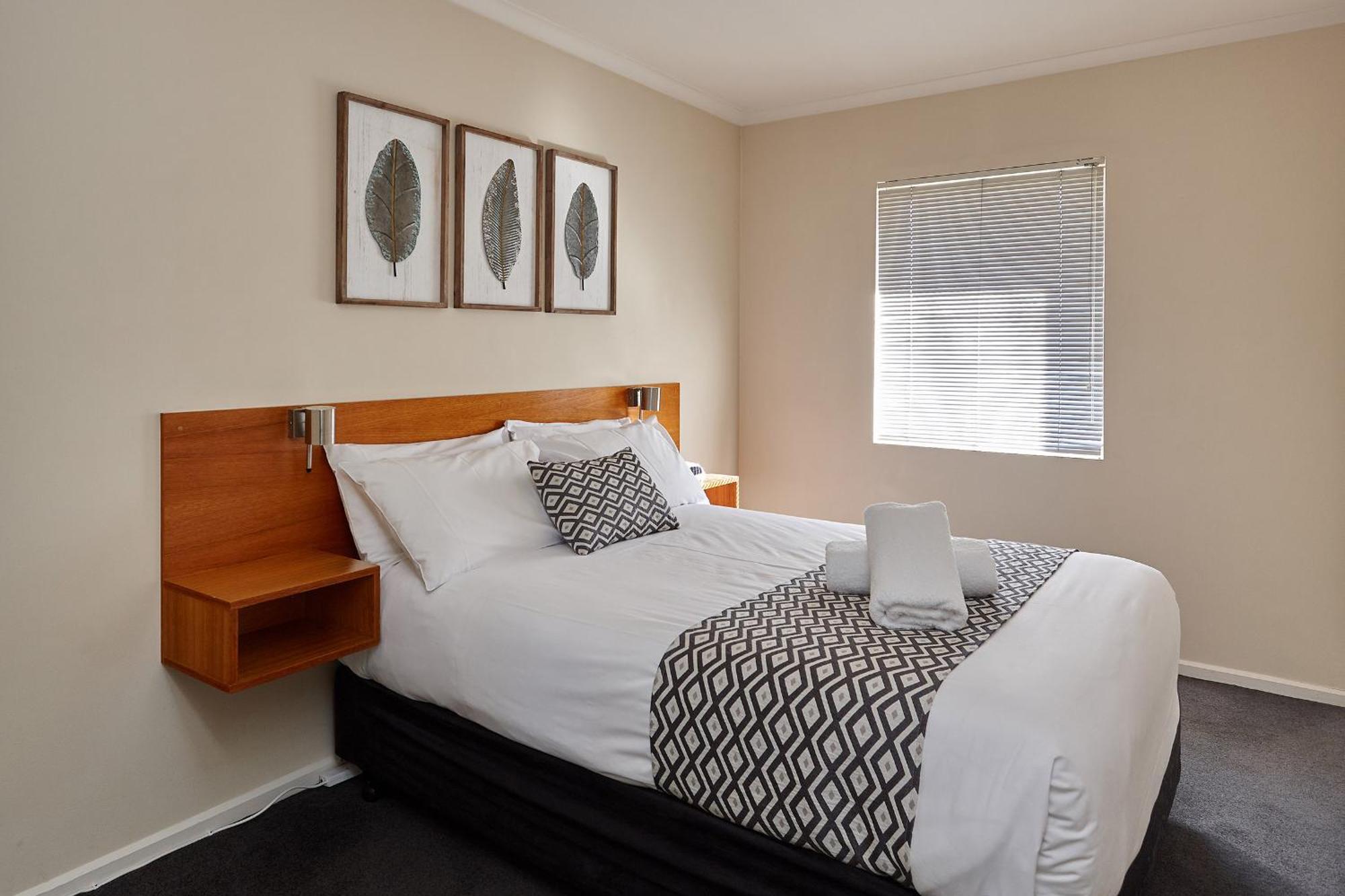 لونسيستون Elphin Serviced Apartments الغرفة الصورة