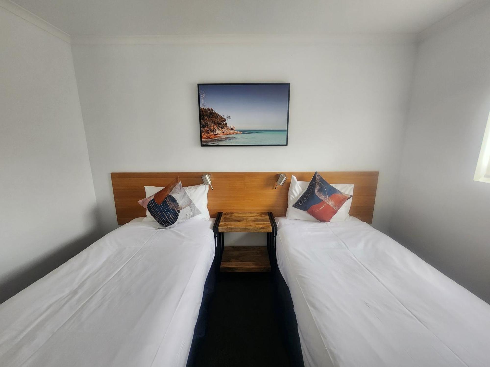 لونسيستون Elphin Serviced Apartments الغرفة الصورة